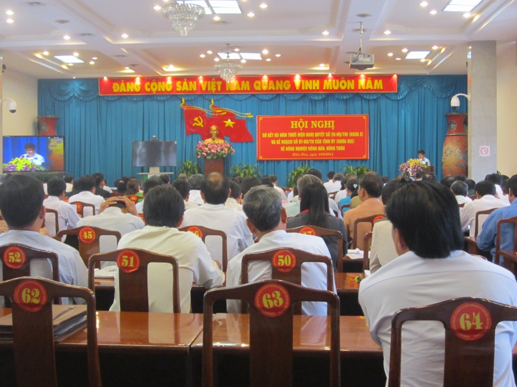 hoi nghi so ket [Desktop Resolution].jpg